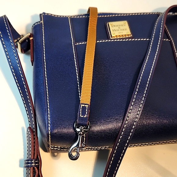 NEW●●Dooney Bourke Small  Lexington Crossbody, Navy☆ - Picture 8 of 12